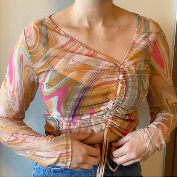 Mesh wavy long sleeve top - Picture 3 of 6